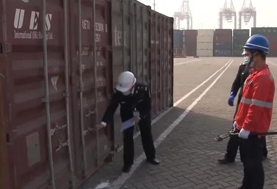 <a href='http://www.shanghai-zhongtie.com.cn' title='危險品運輸' >危險品運輸</a>